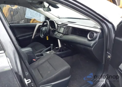 2018 Toyota Rav4 Xle from USA, damaged, VIN JTMRFREV3JD252429